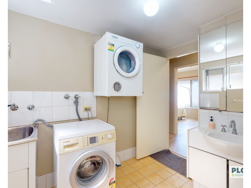 1/5 Doherty Road, Coolbellup WA 6163
