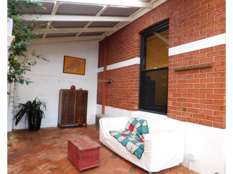 11C Cantonment Street, Fremantle WA 6160
