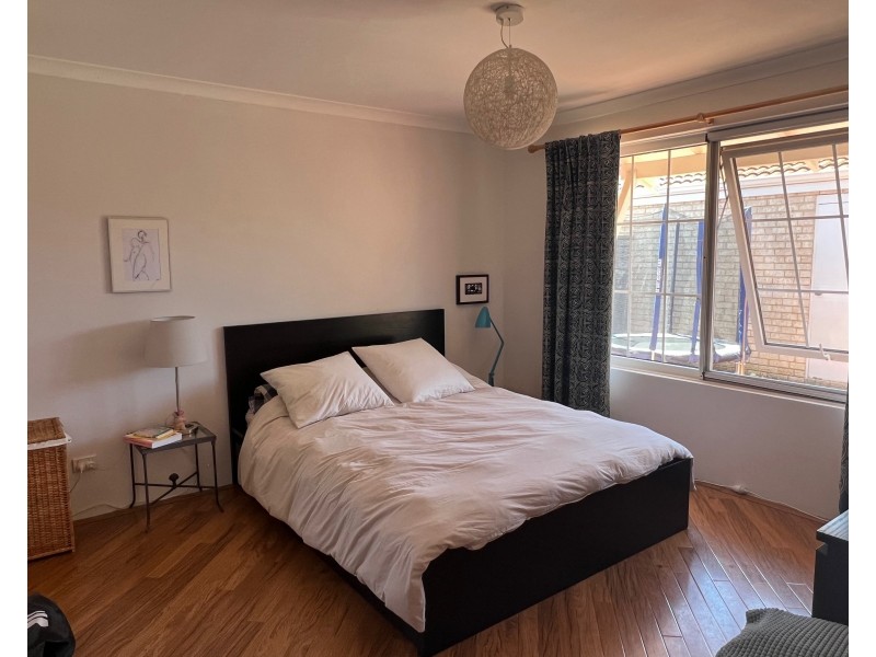 2/49 Henning Crescent, Manning WA 6152