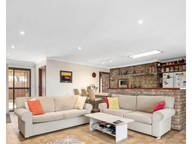 21 Tarrant Way, Bateman WA 6150