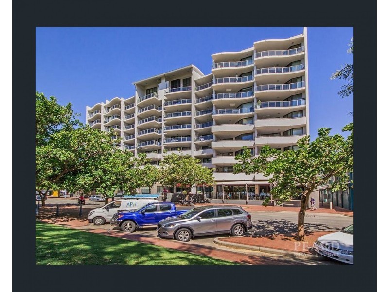2/17 Rockingham Beach Road, Rockingham WA 6168