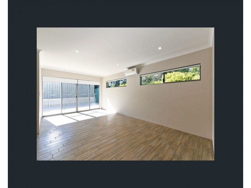 80A Bromley Road, Hilton WA 6163