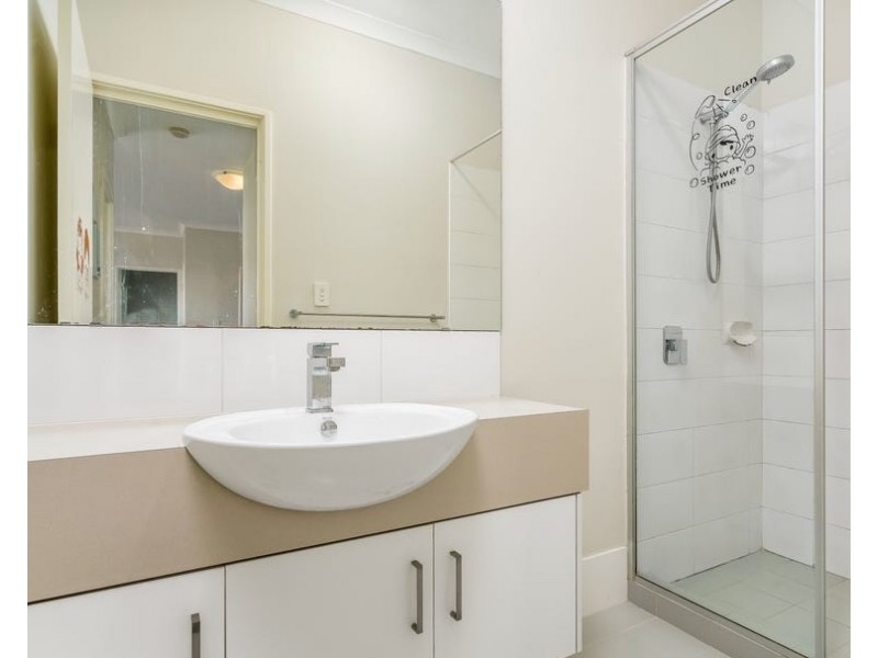 7/15 Debenham Street, Thornlie WA 6108