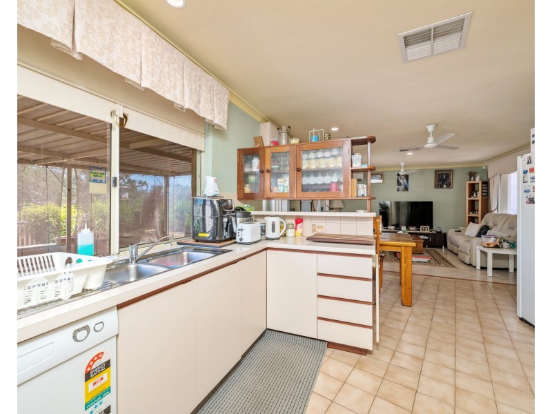 8/16 Heron Place, Maddington WA 6109