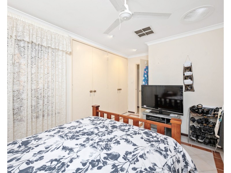 8/16 Heron Place, Maddington WA 6109