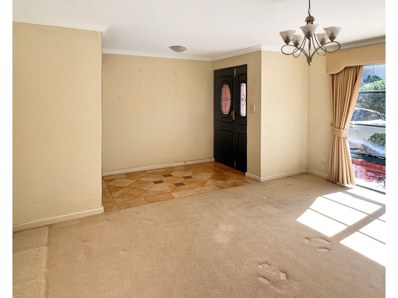 25 Halliday Grove, Hillarys WA 6025