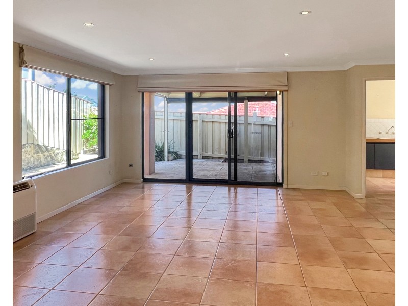 25 Halliday Grove, Hillarys WA 6025