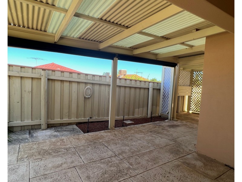25 Halliday Grove, Hillarys WA 6025