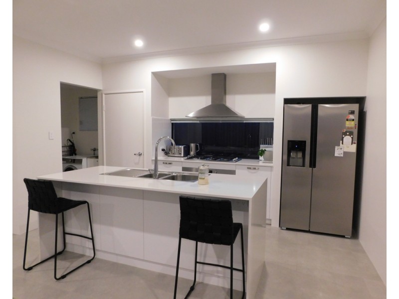 33 NADILO DRIVE, Spearwood WA 6163