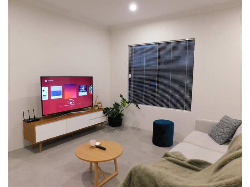 33 NADILO DRIVE, Spearwood WA 6163