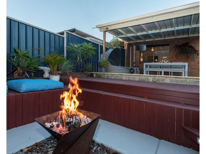 17 Helena Place, Hamilton Hill WA 6163