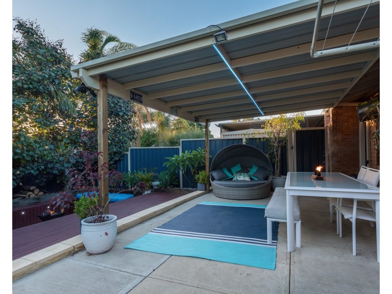 17 Helena Place, Hamilton Hill WA 6163