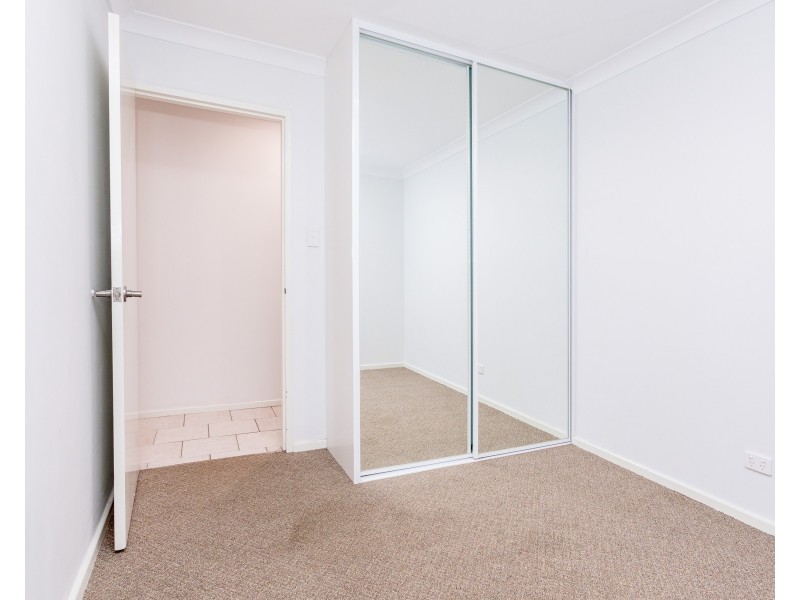 17 Helena Place, Hamilton Hill WA 6163