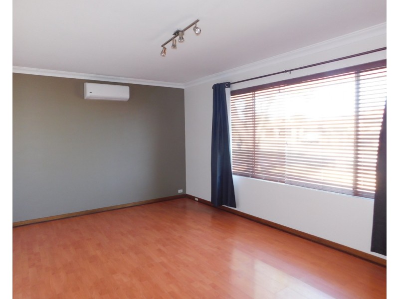 12A Bardolph Road, Spearwood WA 6163