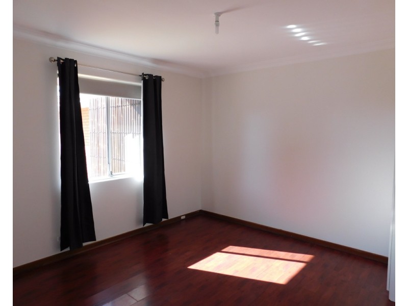 12A Bardolph Road, Spearwood WA 6163