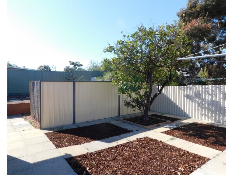 12A Bardolph Road, Spearwood WA 6163