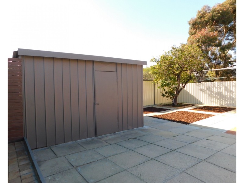 12A Bardolph Road, Spearwood WA 6163