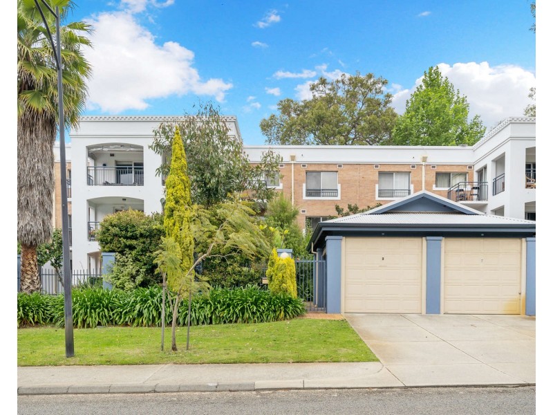3/5 Doherty Road, Coolbellup WA 6163