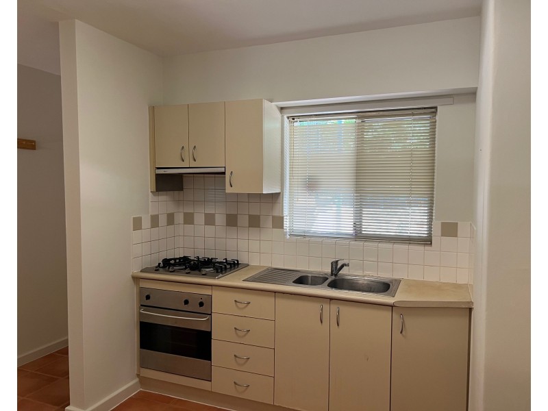 3/5 Doherty Road, Coolbellup WA 6163