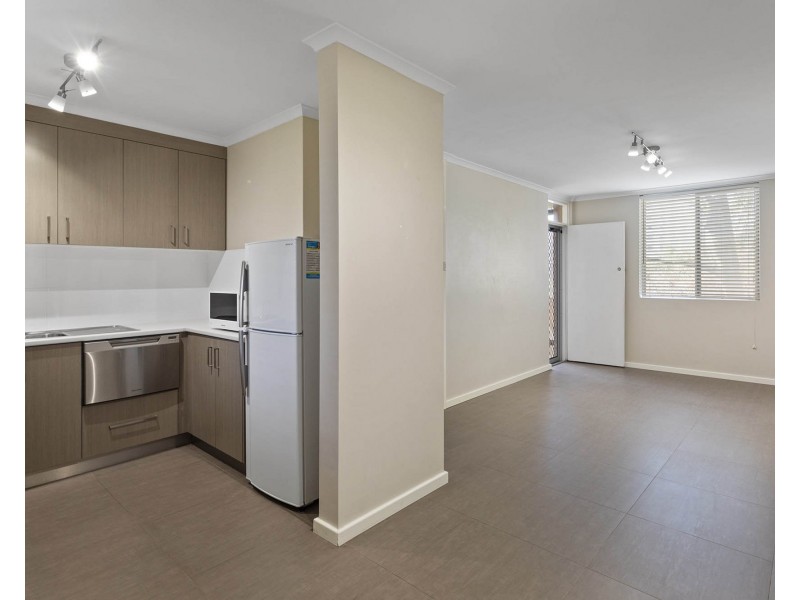 22/190 Railway Parade, West Leederville WA 6007