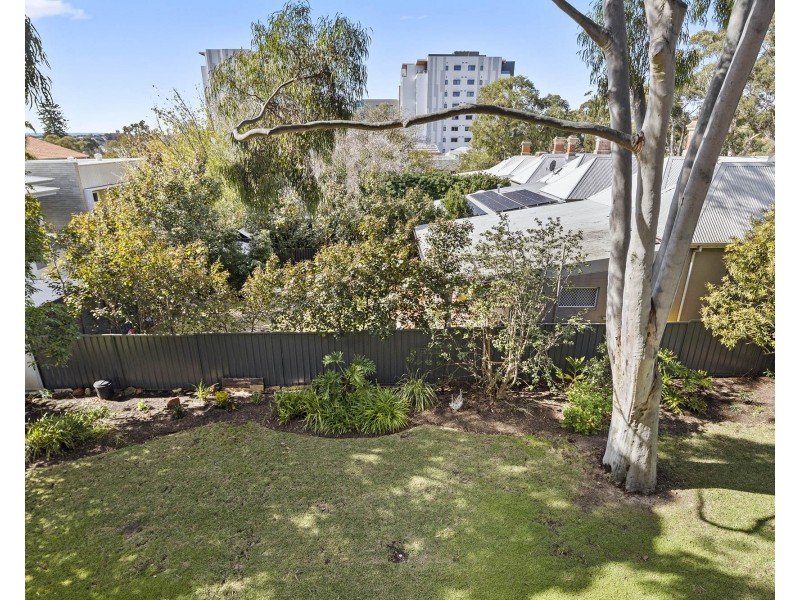 22/190 Railway Parade, West Leederville WA 6007