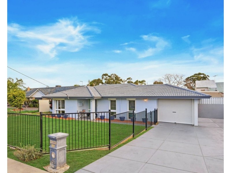 45 Gilbertson Road, Kardinya WA 6163