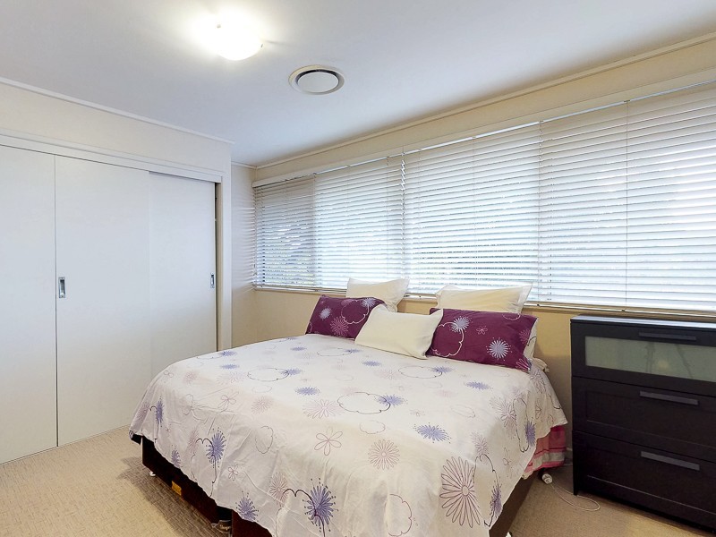 7 Mitchell Court, Mount Ommaney QLD 4074