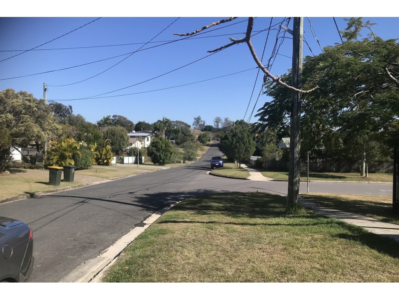 24 McMahon Street, Brighton QLD 4017