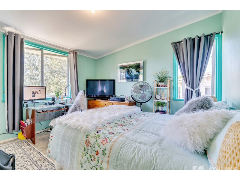 24 McMahon Street, Brighton QLD 4017