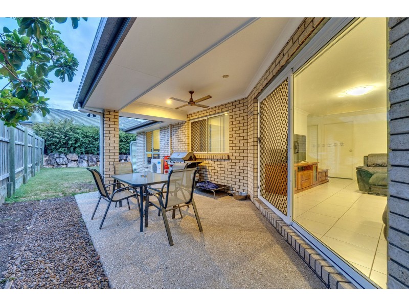 24 Elderflower Circuit, Griffin QLD 4503