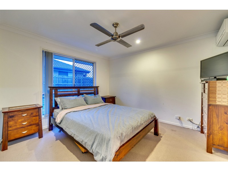 24 Elderflower Circuit, Griffin QLD 4503