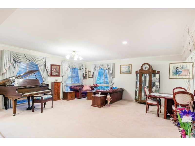 15 Aspen Crescent, Parkinson QLD 4115