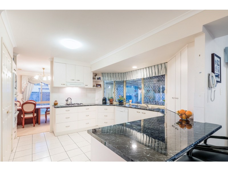 15 Aspen Crescent, Parkinson QLD 4115