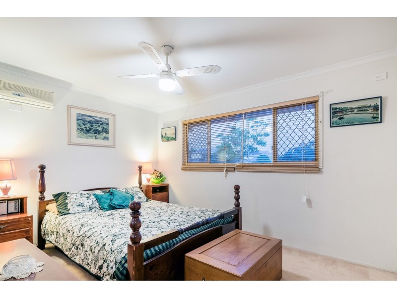 15 Aspen Crescent, Parkinson QLD 4115