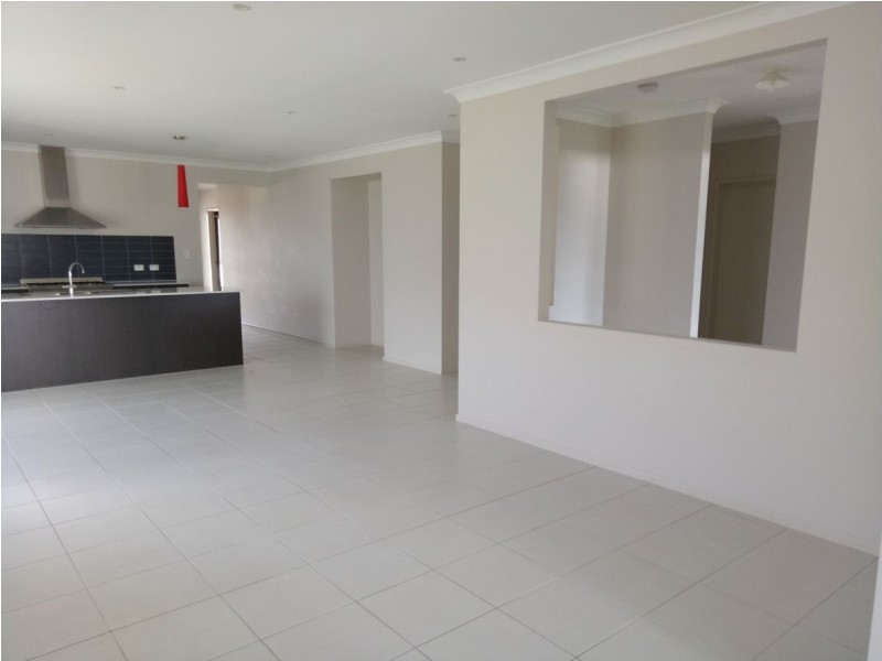 56 Horizon Drive, Springfield Lakes QLD 4300