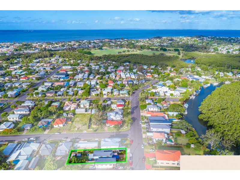 12 Central Avenue, Deagon QLD 4017