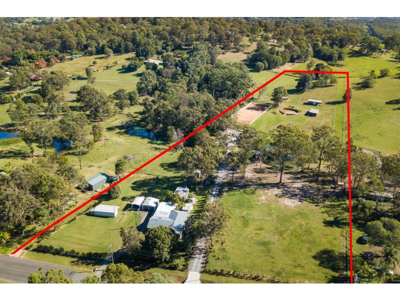 216 Rosemount Drive, Willow Vale QLD 4209