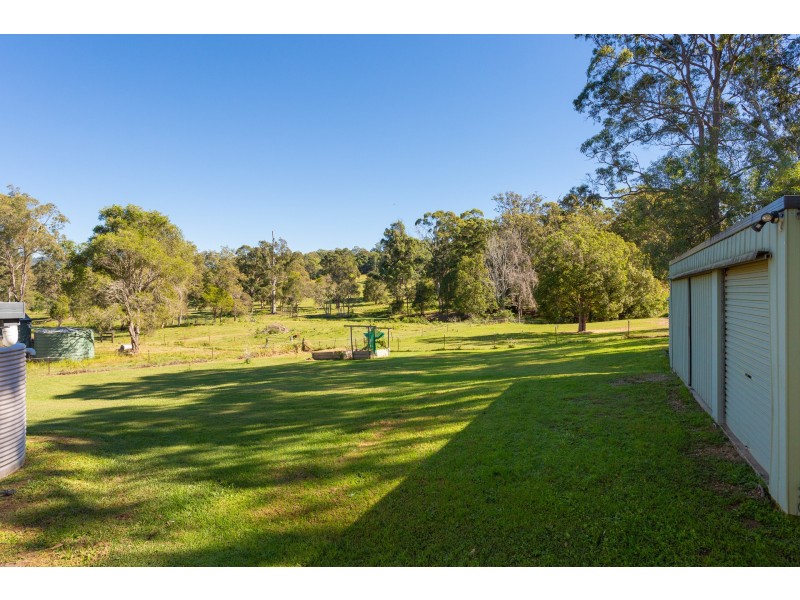 216 Rosemount Drive, Willow Vale QLD 4209