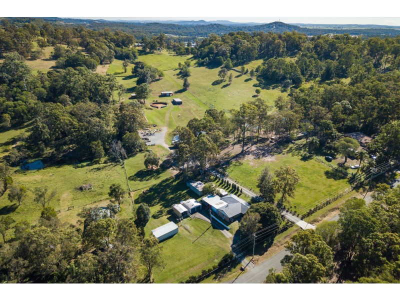 216 Rosemount Drive, Willow Vale QLD 4209