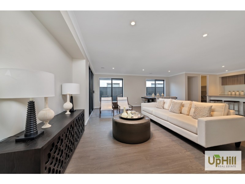 Cranbourne North VIC 3977