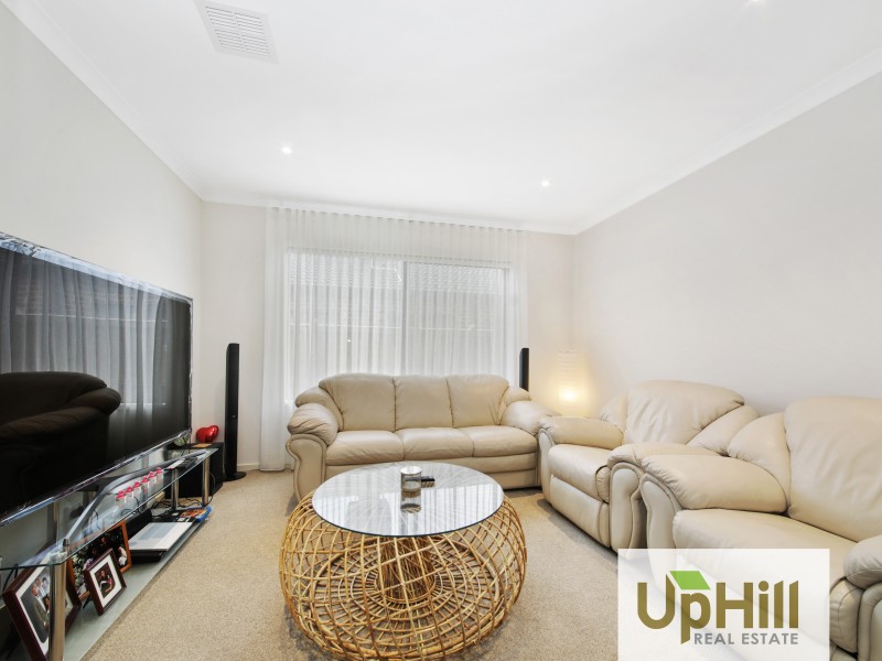 55 MOXHAM DRIVE, Clyde North VIC 3978