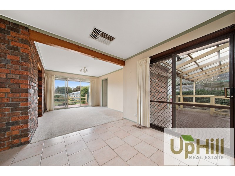 2 ALLAN STREET, Berwick VIC 3806