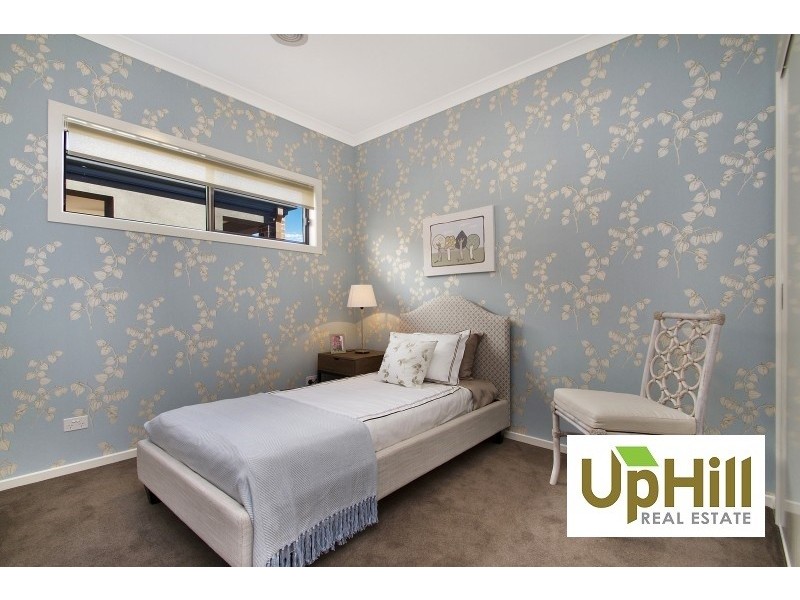 12 Fuji Street, Clyde North VIC 3978