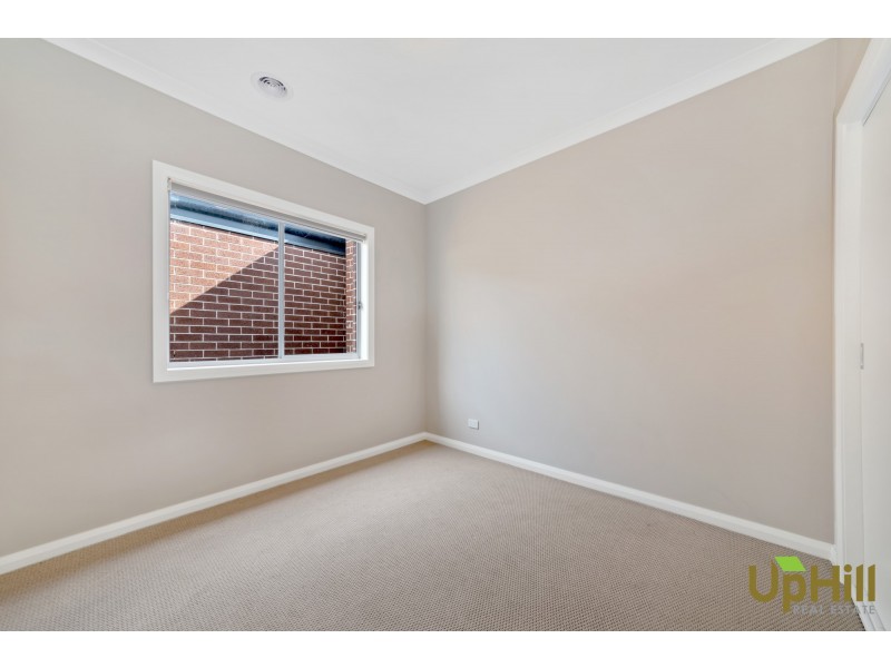 53 FAIRWEATHER PARADE, Officer VIC 3809