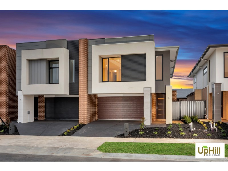 47 GLENROSE BOULEVARD, Clyde North VIC 3978