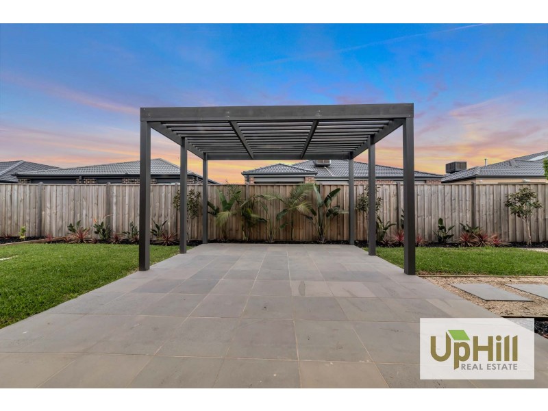 26 MURPHY STREET, Clyde North VIC 3978