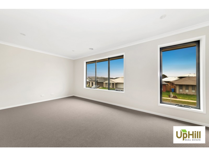 Cranbourne North VIC 3977