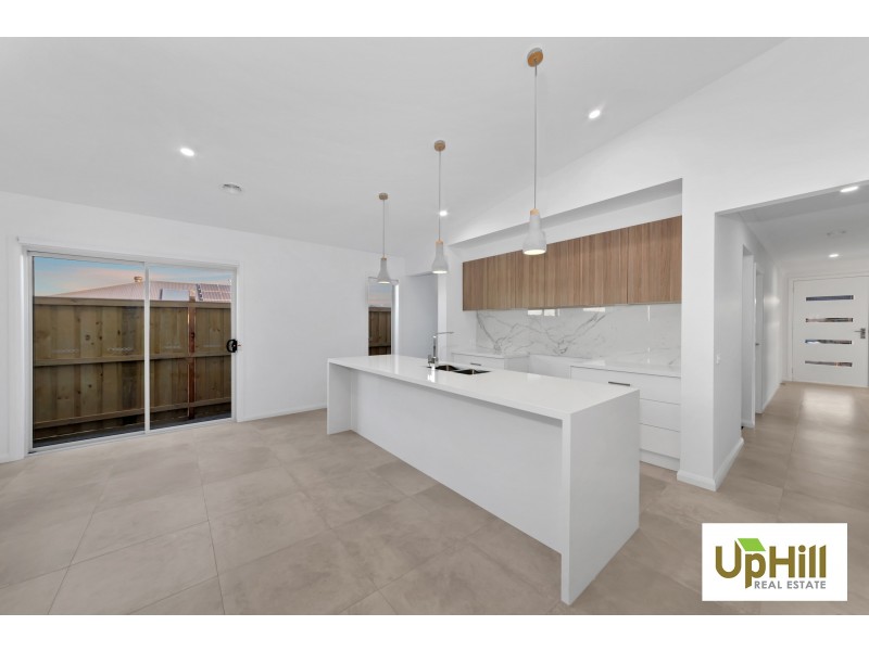 118 Heybridge Street, Clyde VIC 3978