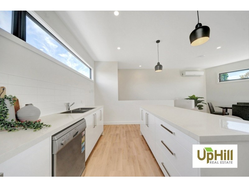 4 – 5/2 Romsey Street, Noble Park VIC 3174