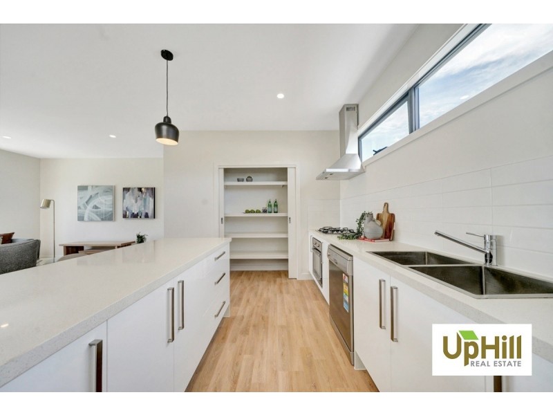 4 – 5/2 Romsey Street, Noble Park VIC 3174